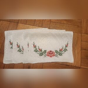 Vintage 1960s rose cross stitch linen napkins
